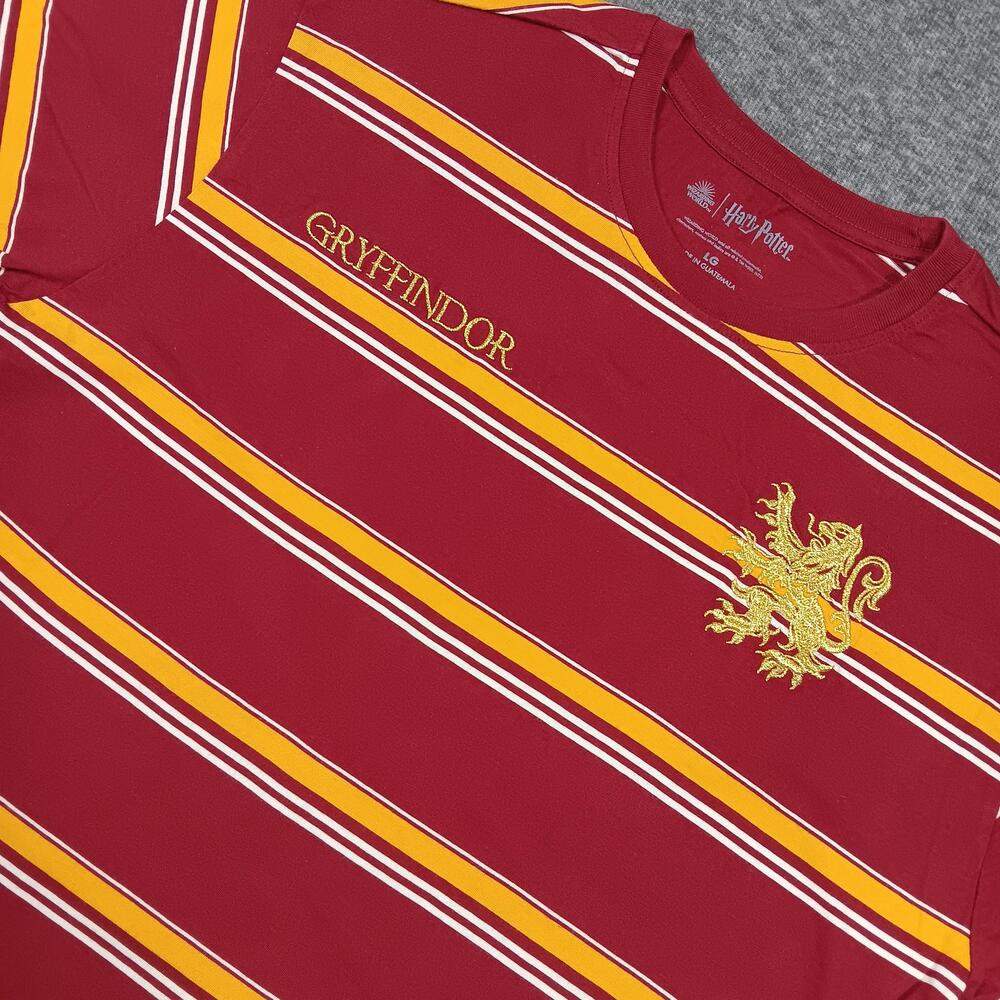 Harry Potter Gryffindor Shirt Mens Large Red Yellow Striped Crest Wizard World